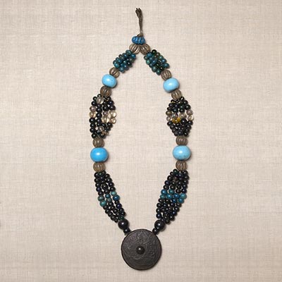 Necklace<br /><span>Hokkaido Ainu. 19th century. 64.5×9.0cm.</span>